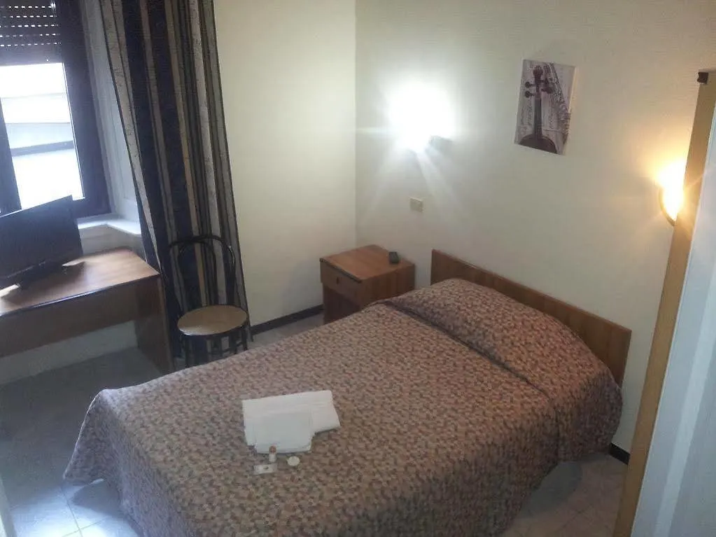 Albergo Leonardo Da Vinci Milan Hotel