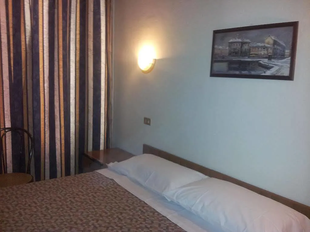 Albergo Leonardo Da Vinci Milan Hotel