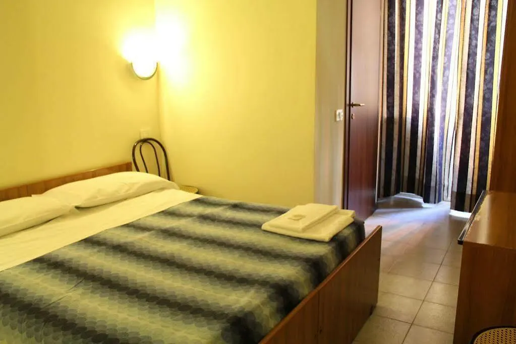 Albergo Leonardo Da Vinci Milan